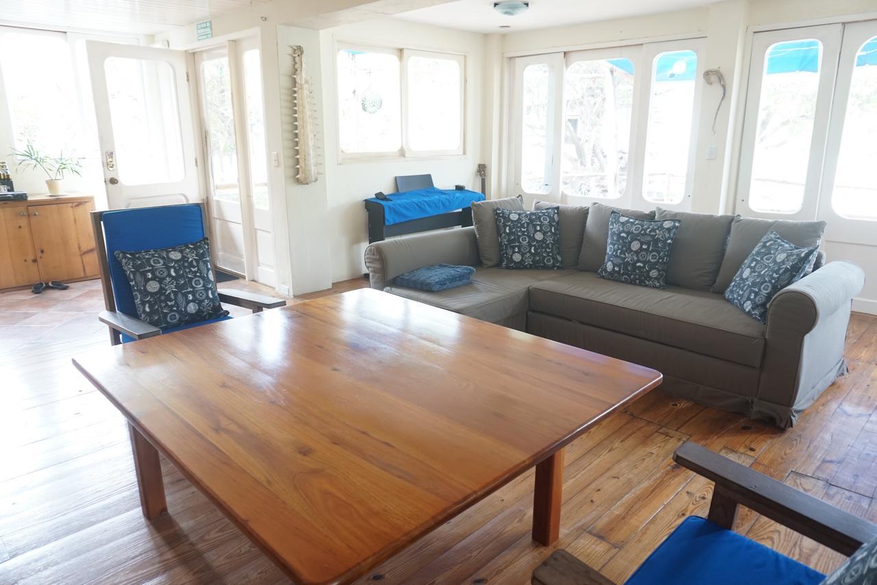 Casa Kubler Bed & Breakfast Puerto Ayora  Ngoại thất bức ảnh