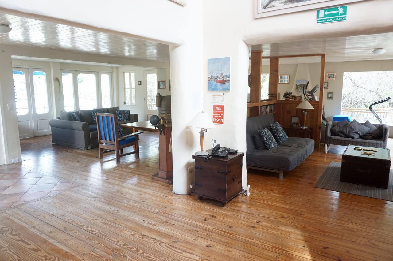 Casa Kubler Bed & Breakfast Puerto Ayora  Ngoại thất bức ảnh
